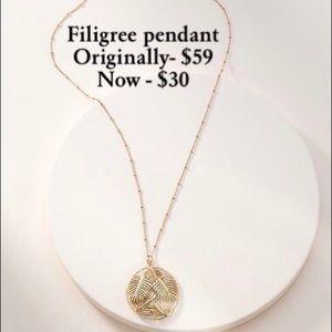 Pendant necklace